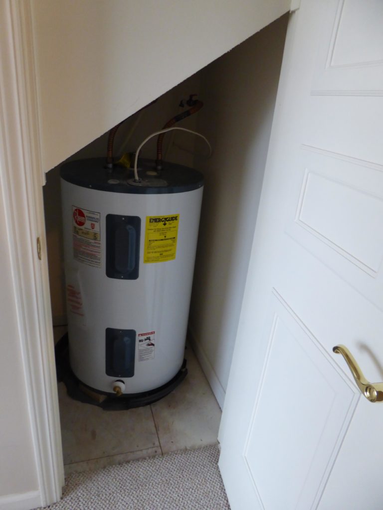 water heater, hot water heater, Tips for Buying a Water Heater