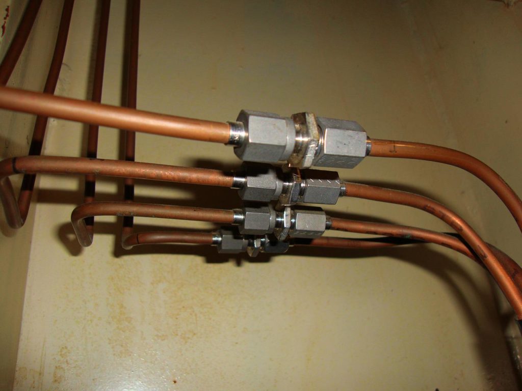 Pros and Cons of Various Home Plumbing Systems