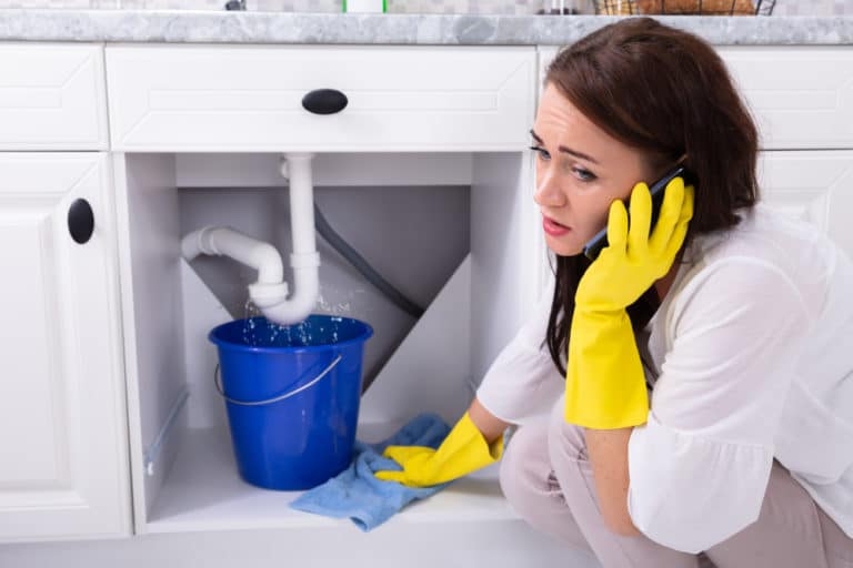 4 Plumbing Emergencies That Require Urgent Attention M Runk Plumbing 