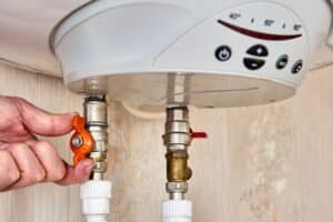 Water system fitting full bore brass ball valve with butterfly handle for electric tank water heater starting.